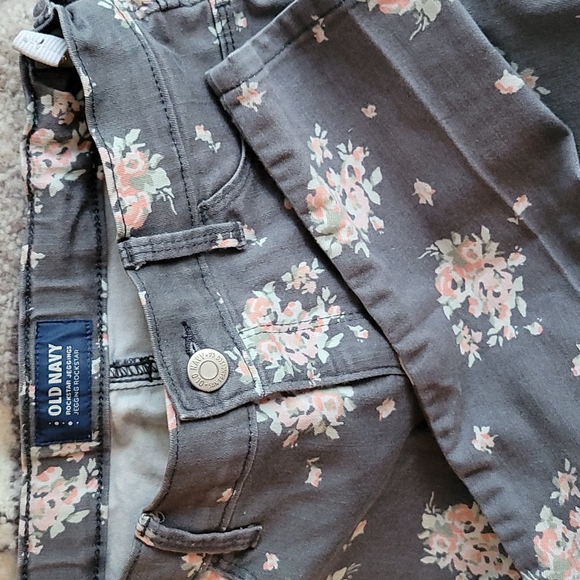 Bundle Old navy, colette lilly mauve stretch pants with hearts both size 12 - Picture 4 of 8